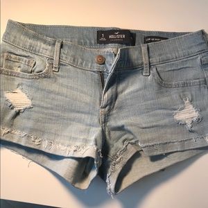 Light wash Hollister shorts